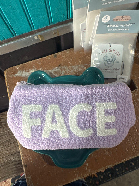 Face Pouch