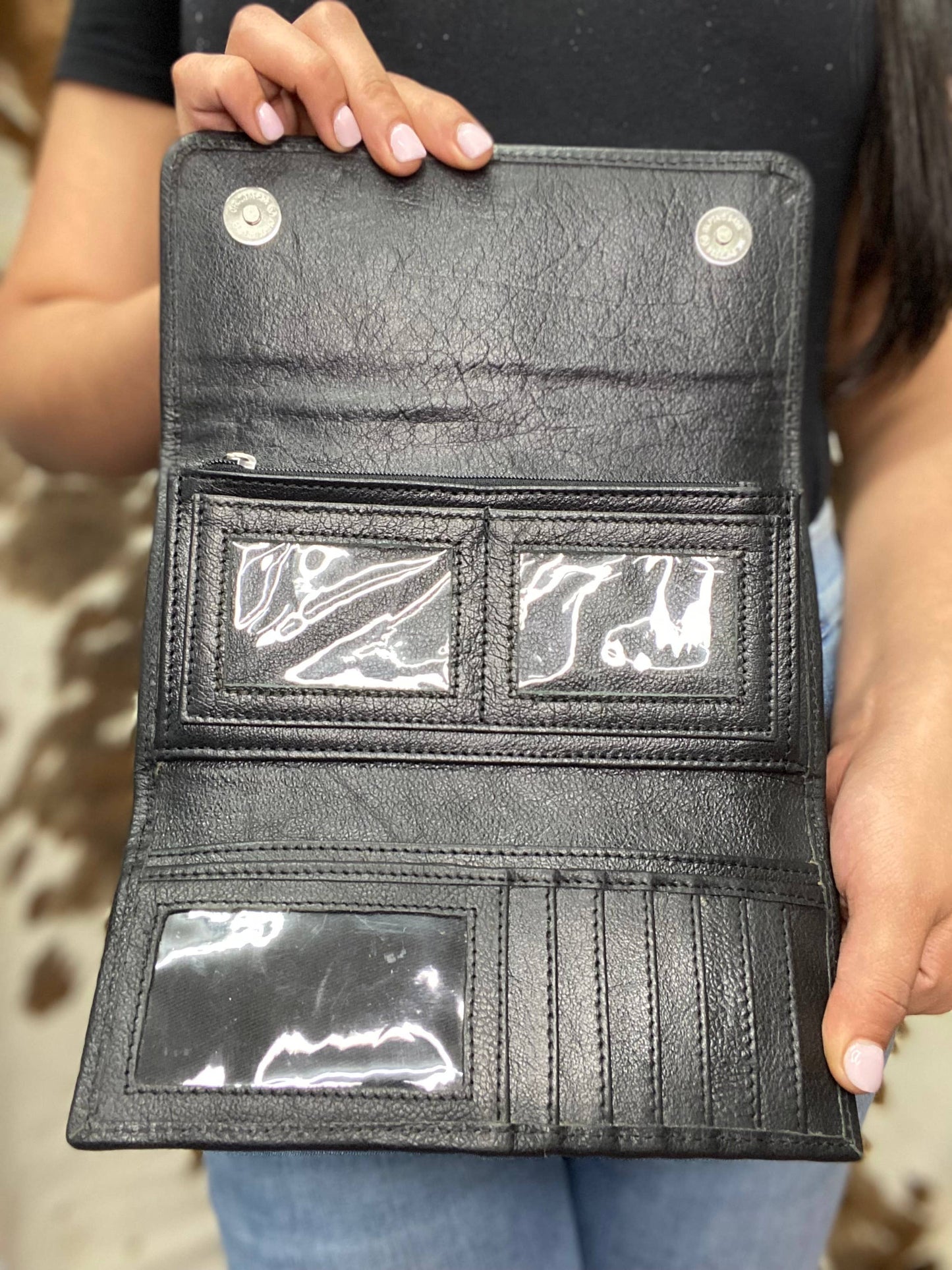 Western Linens - Black BootStitch Tooled Leather Women's Wallet : Tan