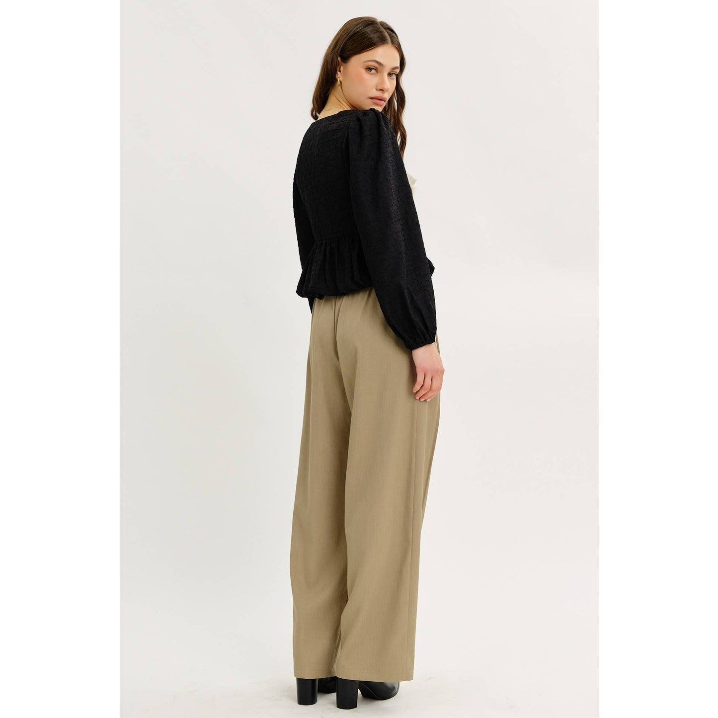 idem ditto - TEXTURED BUBBLE HEM BLOUSE TOP WITH BOW FRONT TOP
