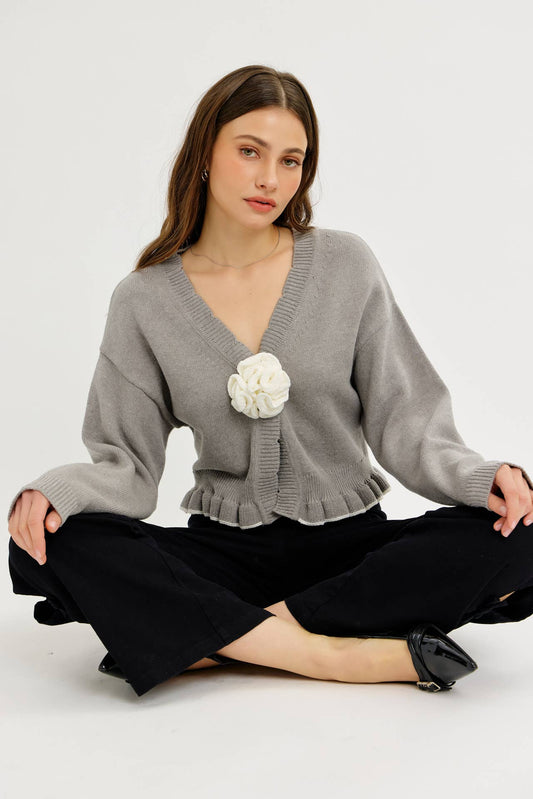 idem ditto - STATEMENT ROSETTE SNAP CARDIGAN WITH RUFFLED HEM
