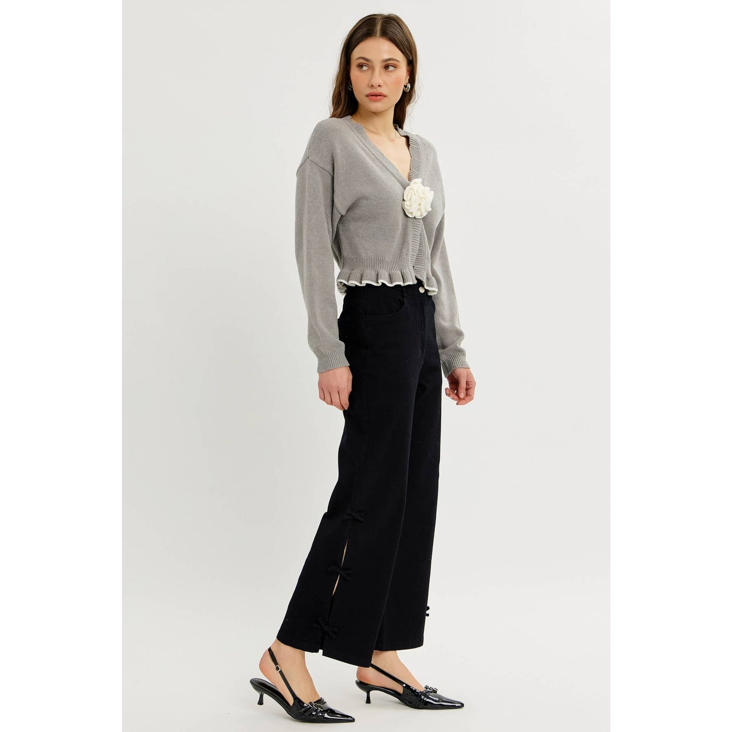 idem ditto - STATEMENT ROSETTE SNAP CARDIGAN WITH RUFFLED HEM