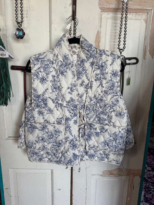 The Bluebell Quilted Set