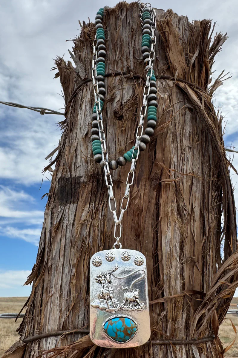 BREAKAWAY BABE NECKLACE