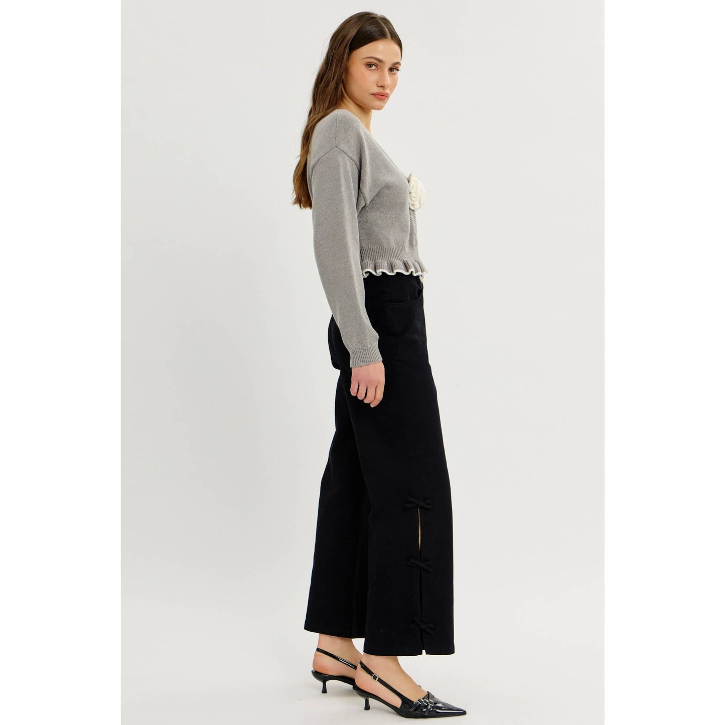idem ditto - STATEMENT ROSETTE SNAP CARDIGAN WITH RUFFLED HEM