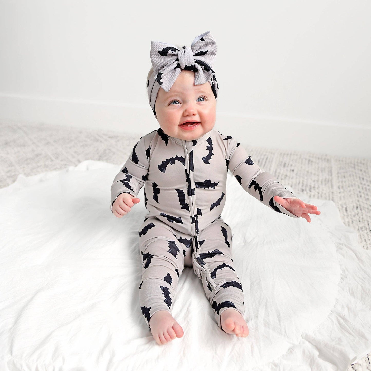 Gigi and Max - Vlad Gray Bats ZIP Bamboo Halloween Sleepies Little