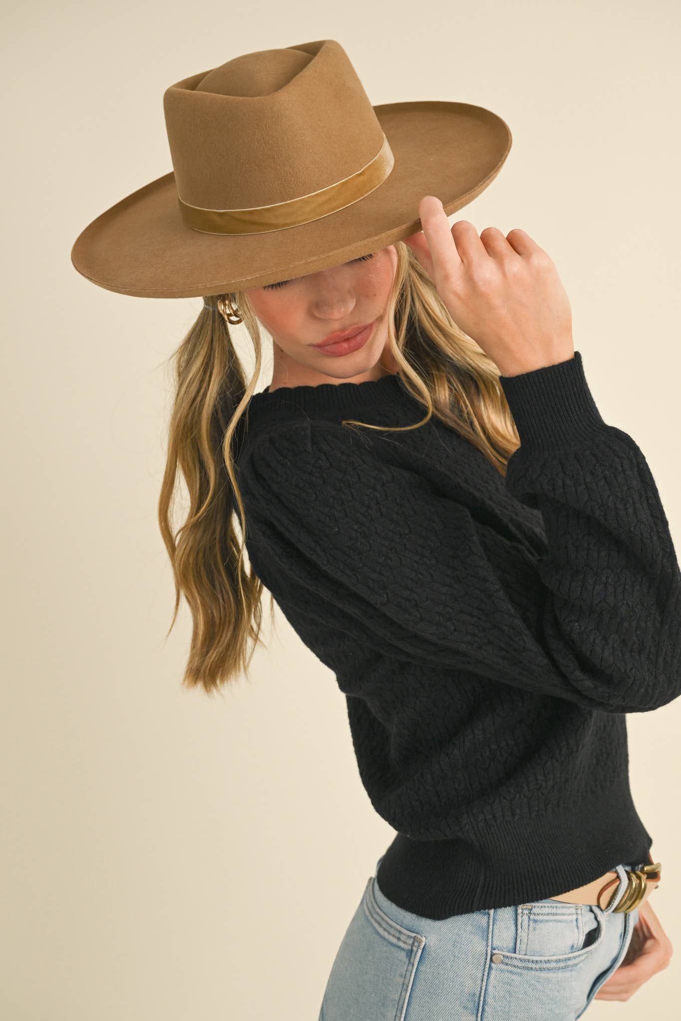 &MERCI - PUFF SLEEVE POINTELLE SWEATER MSW10553