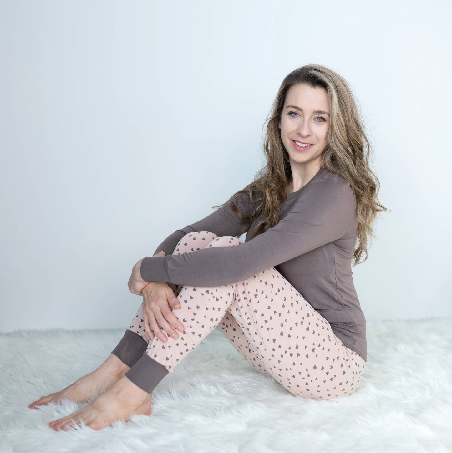 Women's Bamboo Long Sleeve Fitted Pajama Set: L / Prairie/Sleepy Sloth Print