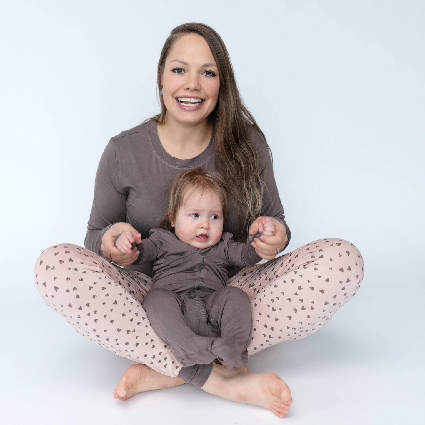 Women's Bamboo Long Sleeve Fitted Pajama Set: L / Prairie/Sleepy Sloth Print