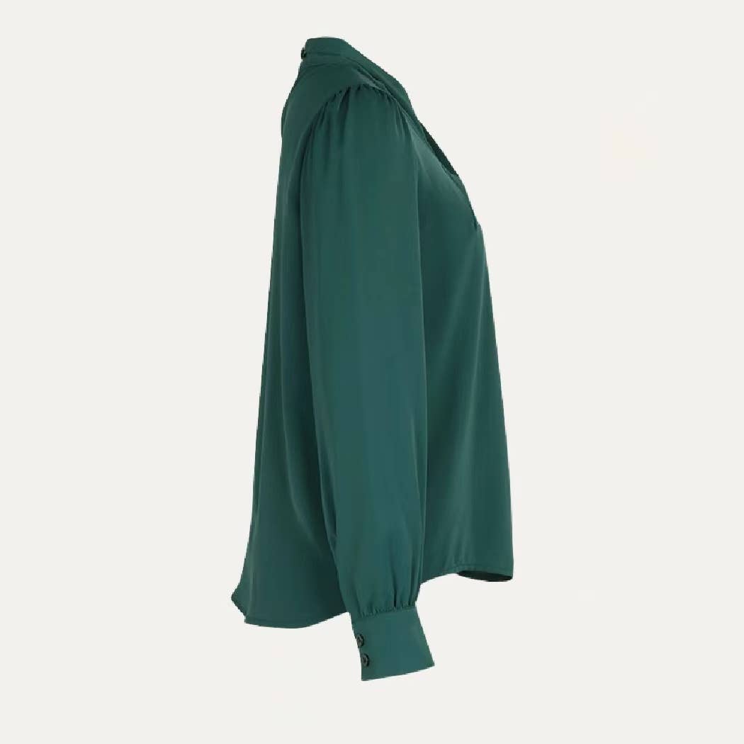 Graceful Dark Green Halter Neck Long Sleeve Top: Dark Green