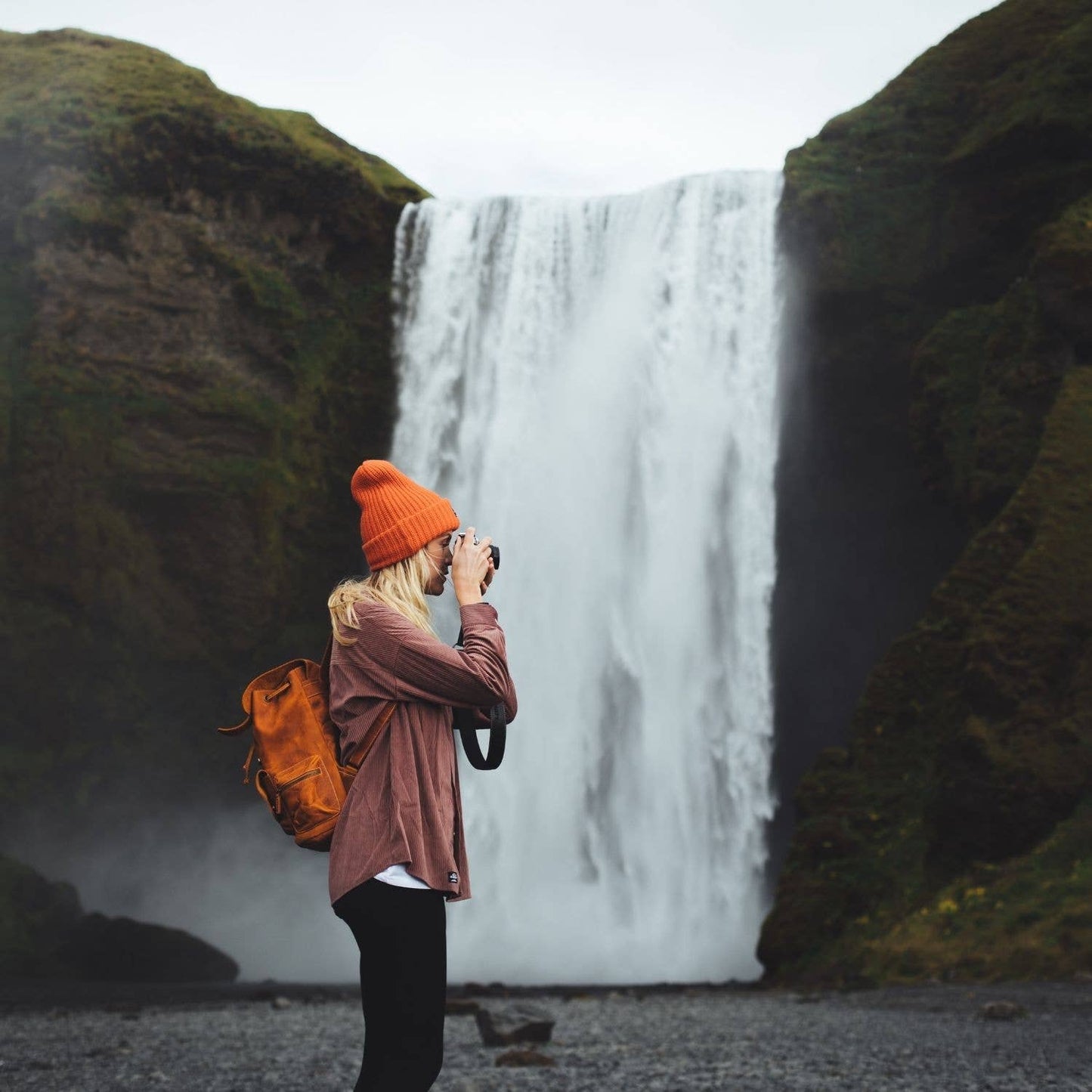 Londo - MegaGear Valley Handcrafted Top Grain Leather Backpack: Camel