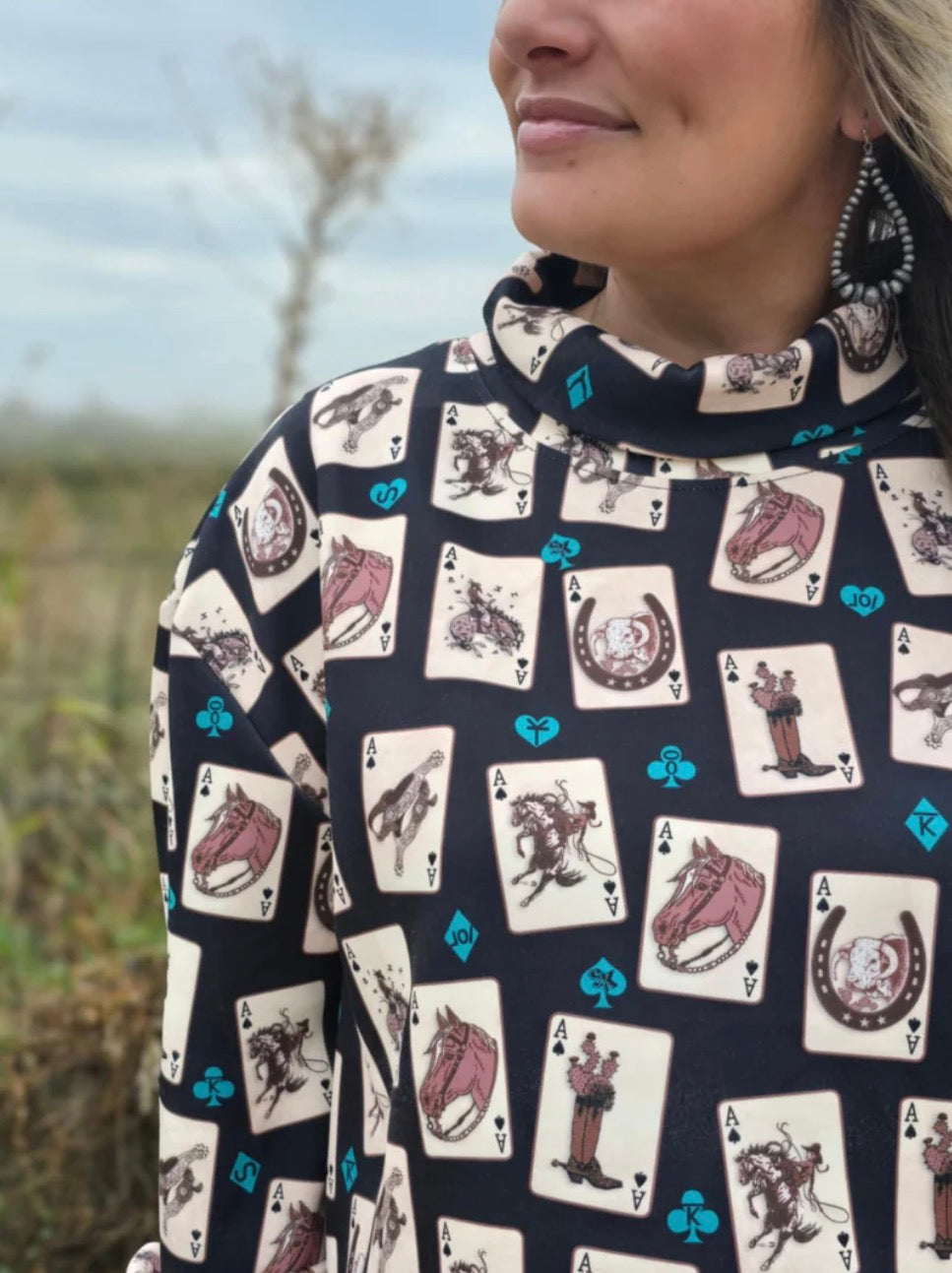 LUCK OF THE BRAND MOCK NECK