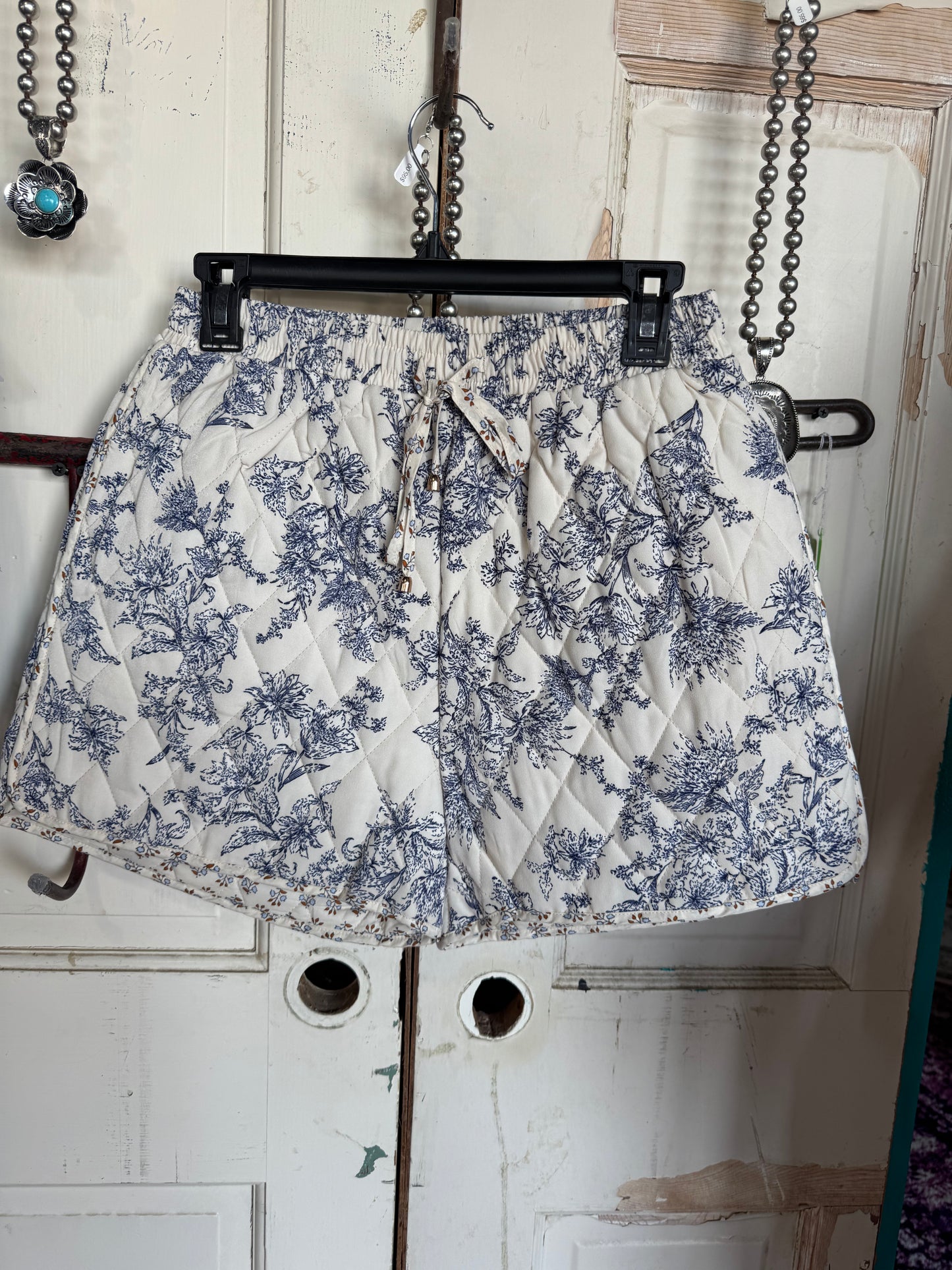 The Bluebell Quilted Set