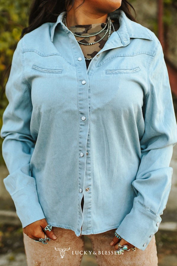 Light Wash Western Pearl Snap Button Down Shirt