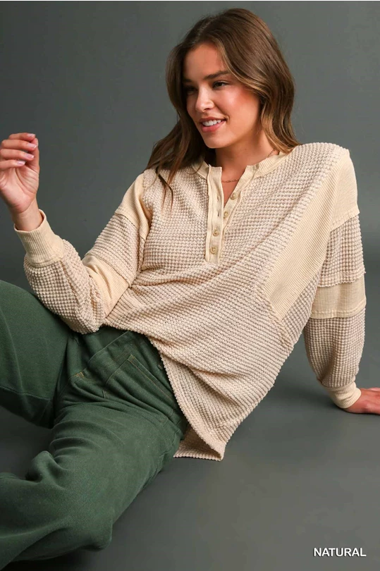 Umgee R0577 Henley Waffle Knit with Contrast Detail Long Sleeve