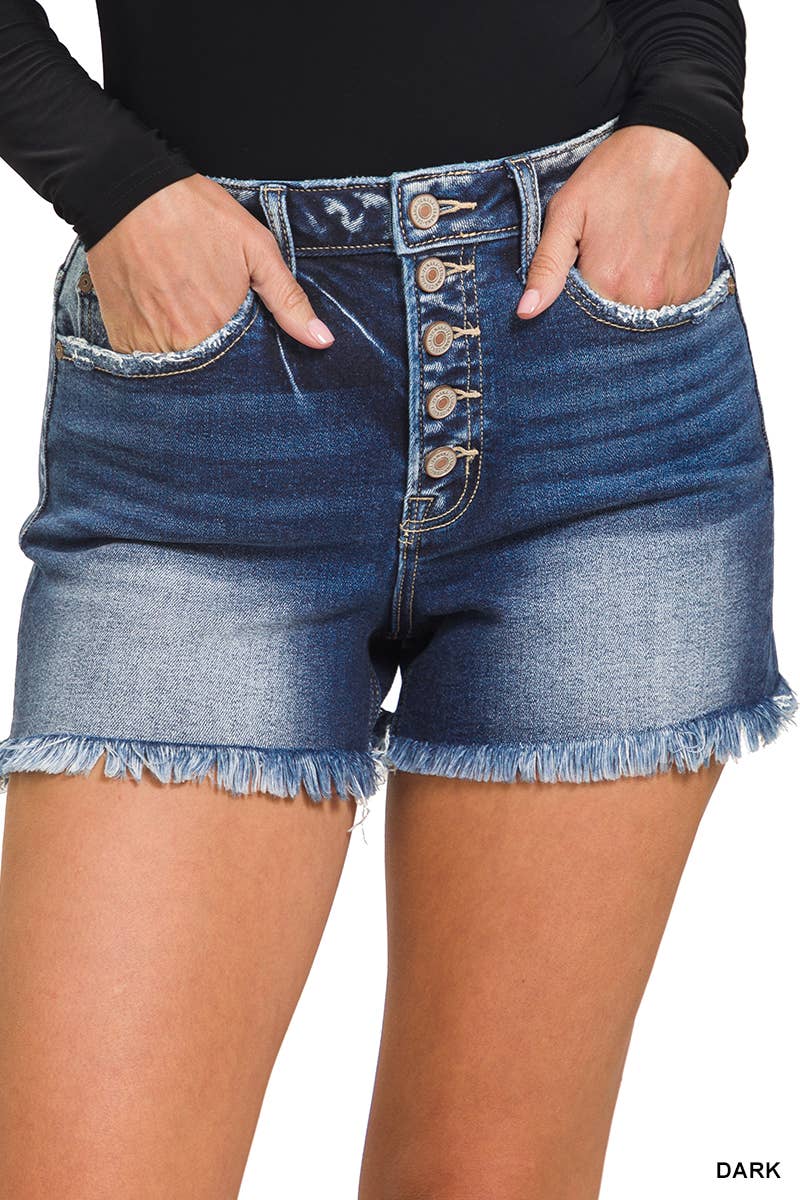 42POPS - .._SI-24134 FRAYED HEM BUTTON FLY DENIM SHORTS